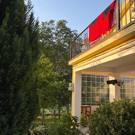 Lakeview Escape Koman